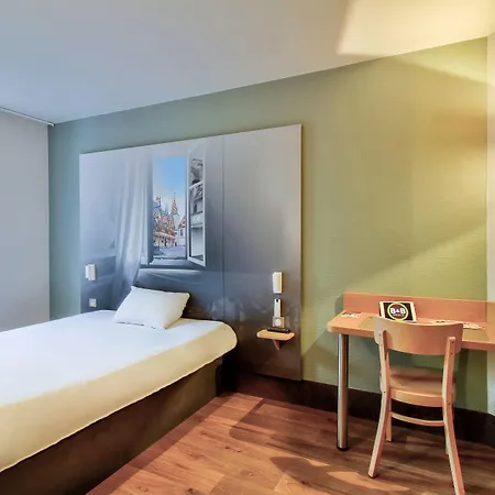 Sud 2 Hotel Beaune (Cote d'Or)