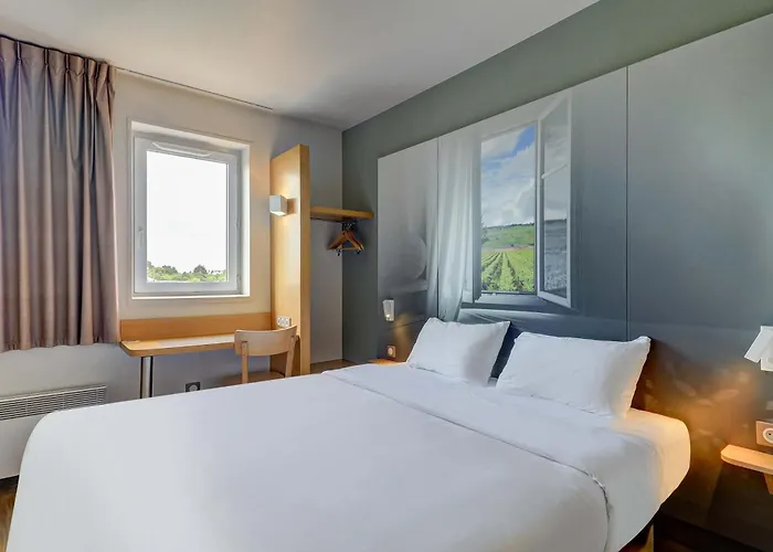 Sud 2 Hotel Beaune (Cote d'Or)