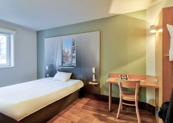 Sud 2 Hotel Beaune (Cote d'Or)